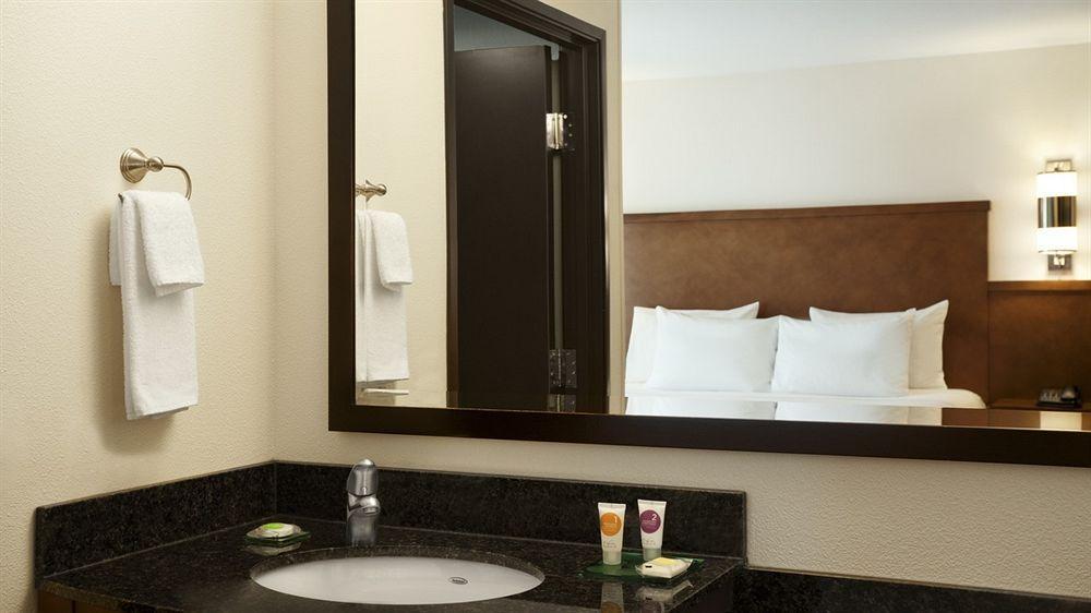 Hyatt Place Airport/cascade Station Portland
