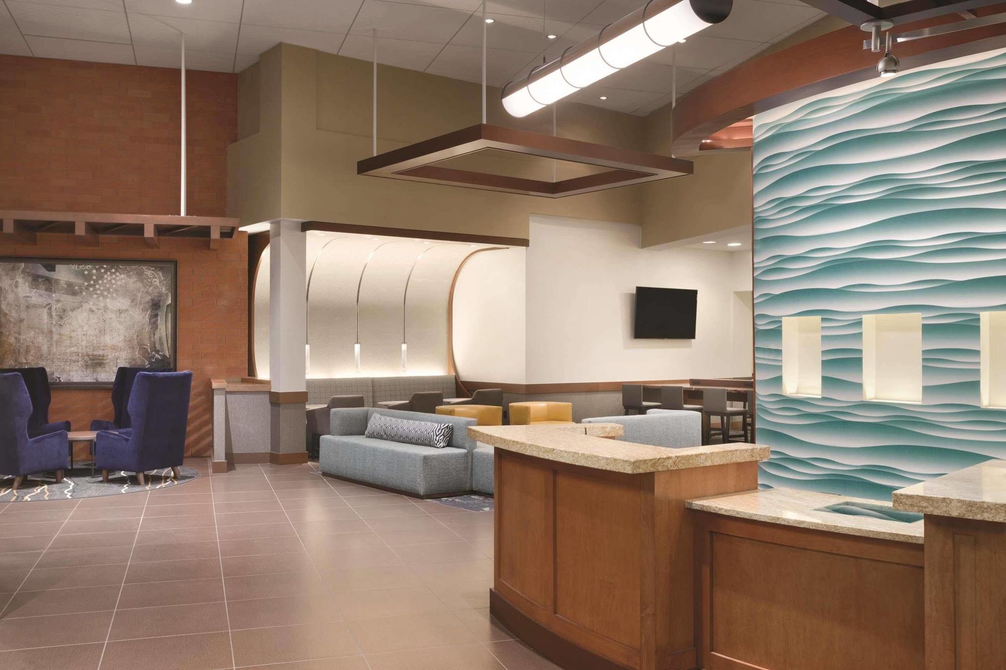 Hyatt Place Airport/cascade Station Hotel 3*