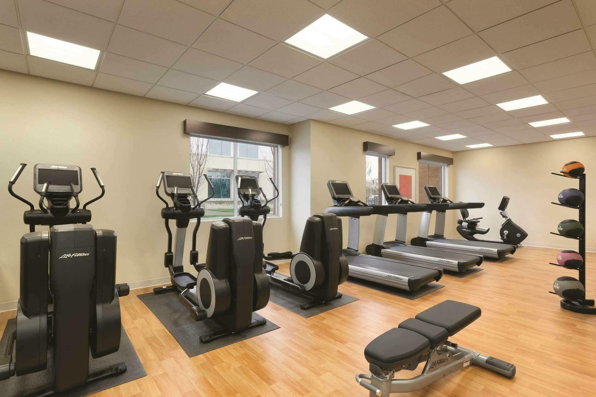 Hotel Hyatt Place Airport/cascade Station 3*